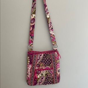Beautiful Vera Bradley Crossbody Purse